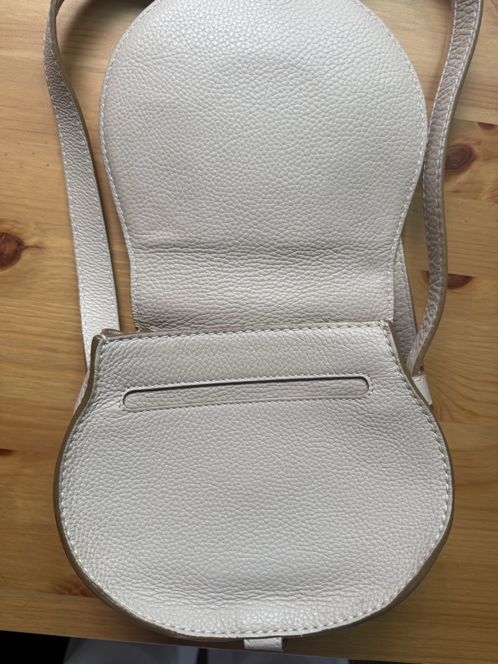 Chloé Off-White Pebbled Leather Crossbody Saddle Bag - Picture 3 of 9